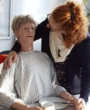 Pflegeschule Berlin international Bild 7