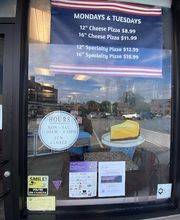 La Bella Pizza image 3