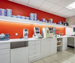 Opticien VITROLLES Optical Center image 8