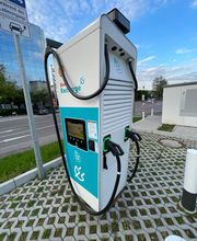 Shell Recharge Charging Station Bild 1