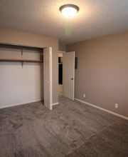 College View Apartments image 2