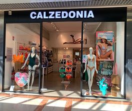 Calzedonia image 1