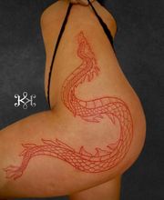 Körperkunst Tattoo & Piercing Bild 18