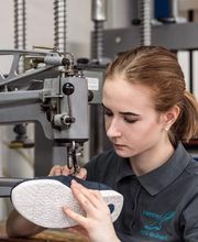 Hermes Orthopädie
Schuhe
Nähen