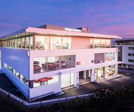 ZENITH Automobiles • Lausanne Bild 2