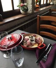 Auberge De Vezon image 2