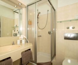 Bad - Doppelzimmer - Boutique Hotel Rosengarten Hamburg