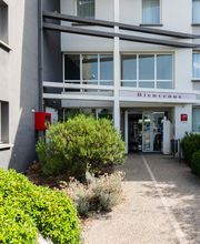 B&B HOTEL Montauban image 12