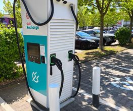 Shell Recharge Charging Station Bild 1