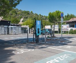 EVzen station de recharge image 1