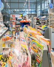 Schmitt & Hahn Buch und Presse im Bahnhof Karlsruhe Durlach Bild 2