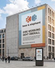 bear & elephant Bild 3