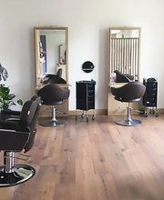 Haarschneiderei Corinna Oswald-Hoyer Bild 2