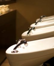 JAX Luxury Salon image 17