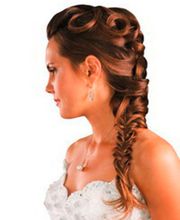 chic Frisurenmode eG Bild 3