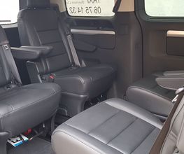 Taxi Business Class image 1