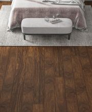 MADERA DE TECA. 
TEAK WOOD FLOORING.