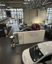 Renault Maintenon - Car Lovers image 11