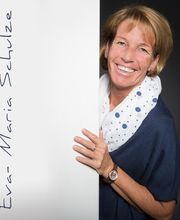 Eva-Maria Schulze, ems-menden.de:
Freie Finanz-Begleitung und Seniorenbetreuung bei bürokratischen und finanziellen Anliegen. 