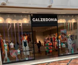 Calzedonia image 1
