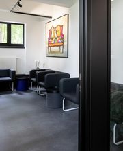 IDent Kassel | Zahnarzt Dr. Ila Davarpanah Bild 10