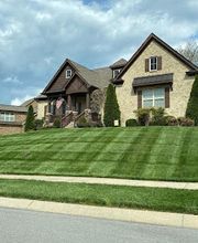 Turf Masters Lawn Care image 1