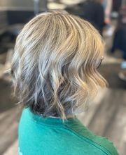 Fantastic Sams Cut & Color image 4