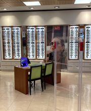 Optica2000 El Corte Inglés Jaume III imagen 4