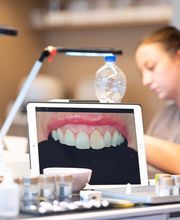 Dentallabor van Hove GmbH Bild 7