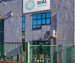 rial-detergentes-fachada-01.jpg