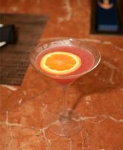 Full bar with speciality cocktails