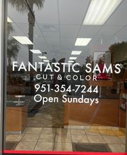 Fantastic Sams Cut & Color image 6