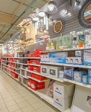 Mr.Bricolage Cholet image 17