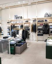 Lacoste Montesson image 1