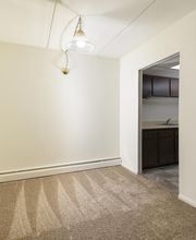 Lake Club Apartments image 10