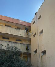 Acro Trad image 1