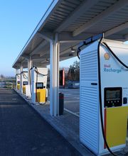 Shell Recharge Charging Station Bild 1