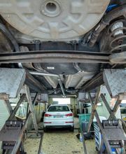 Renault Garage Charlemagne Agent image 13