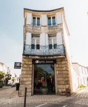Optic 2000 image 4