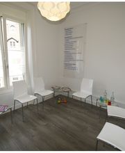 Zahnarztpraxis Dres. Schuler & Burri AG Bild 2