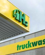 Mit der Inbetriebnahme des Energie-Hub für LKW in Schötz trifft die LANDI Luzern-West die Bedürfnisse der ansässigen Logistikunternehmen.   © Marion Nitsch/Lunax