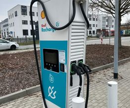 Shell Recharge Charging Station Bild 3