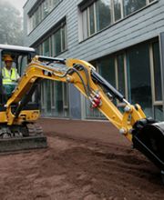 Yancey Rents Cat Rental Store image 17