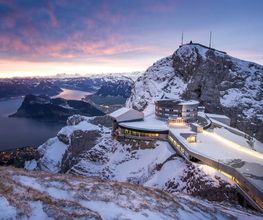Hotel Bellevue im Winter