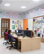 Velini Fashion Sàrl Bild 6