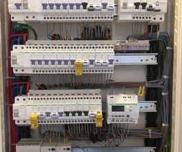 V Elec image 16
