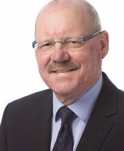 Rolf Weinbrenner
Diplom-Volkswirt
Wirtschaftsprüfer, Steuerberater,
Fachberater für internationales Steuerrecht
Borken/Westfalen