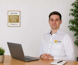 CEO Daniel Bauer