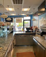 La Bella Pizza image 2