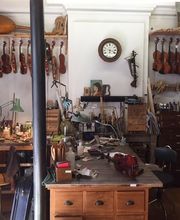 Maurice Beaufort Luthier image 5